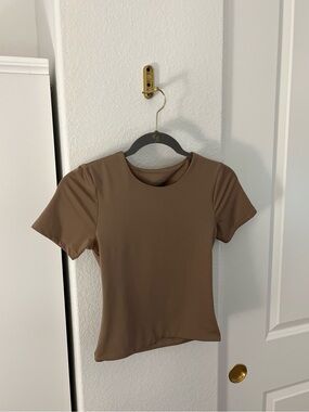 SWS Contour Brown Fitted T-Shirt Women’s Small Stretch Tee